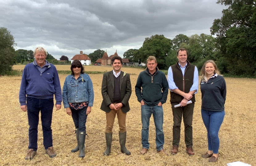 Huw with NFU farmers and members